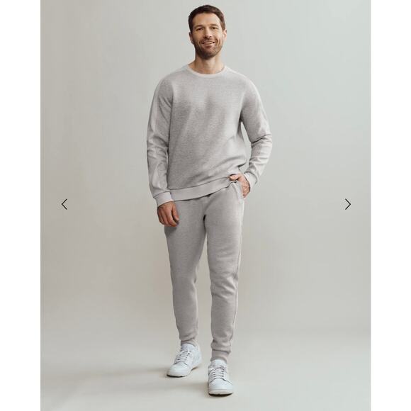 NWT RHONE size SMALL Heritage Midweight Crew Neck Sweatshirt - Picture 5 of 5